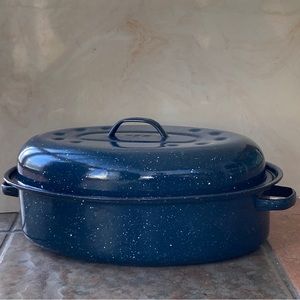 ‼️SOLD‼️ Vintage Dutch Oven/ Roaster